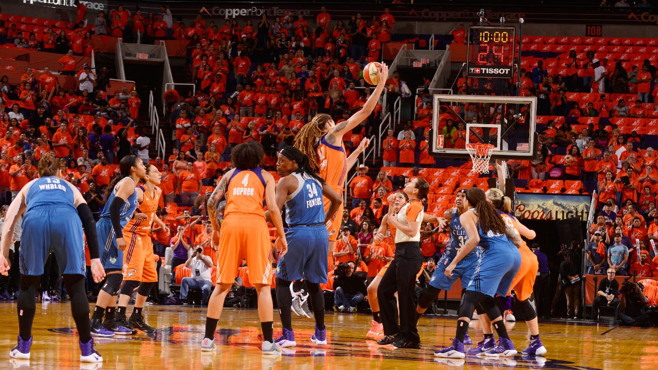 Lynx headed back to WNBA Finals after beating Mercury in Game 3